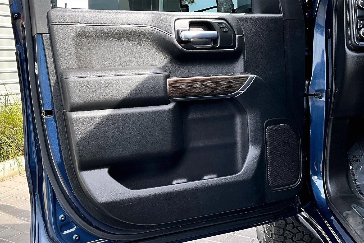 Used 2021 Chevrolet Silverado 1500 RST image 23