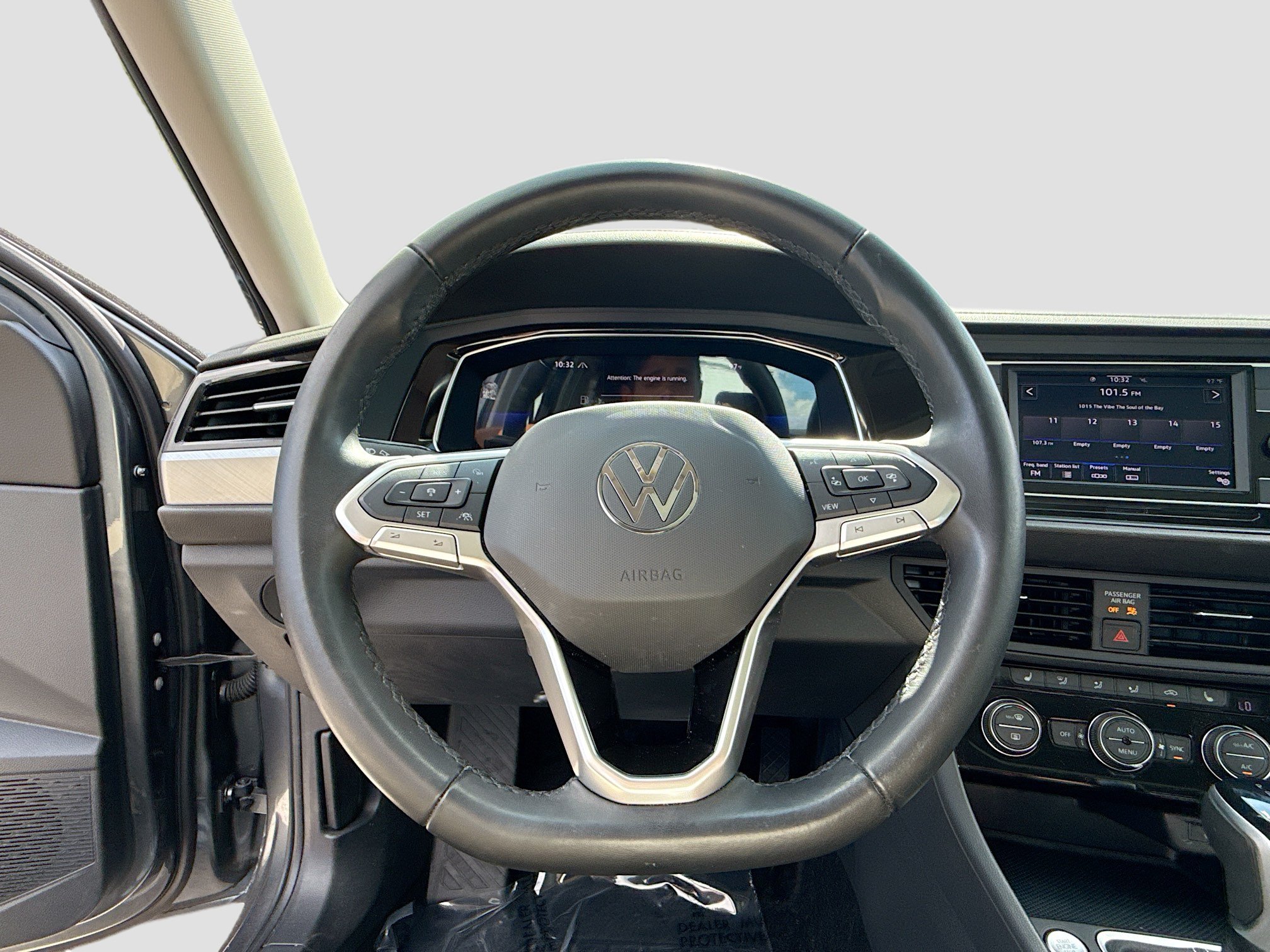 Used 2023 Volkswagen Jetta SE FWD image 38