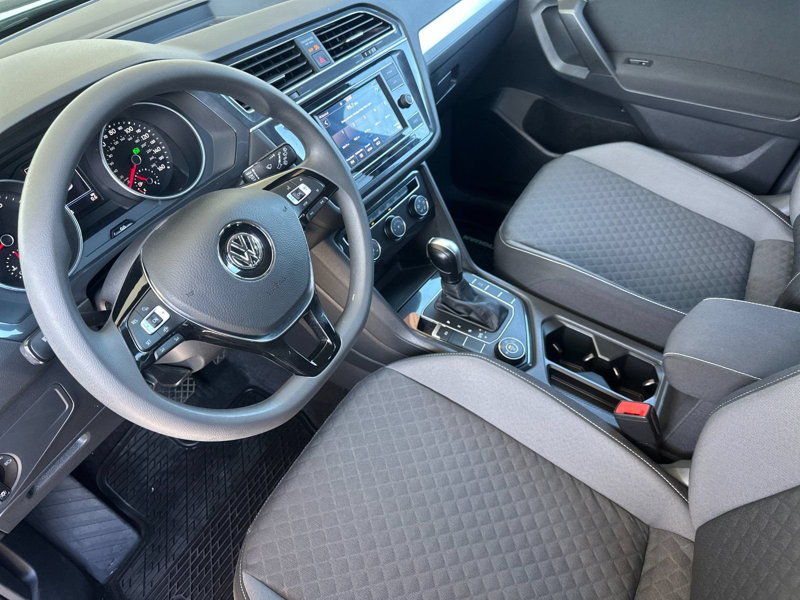 Used 2021 Volkswagen Tiguan S AWD/4WD image 10