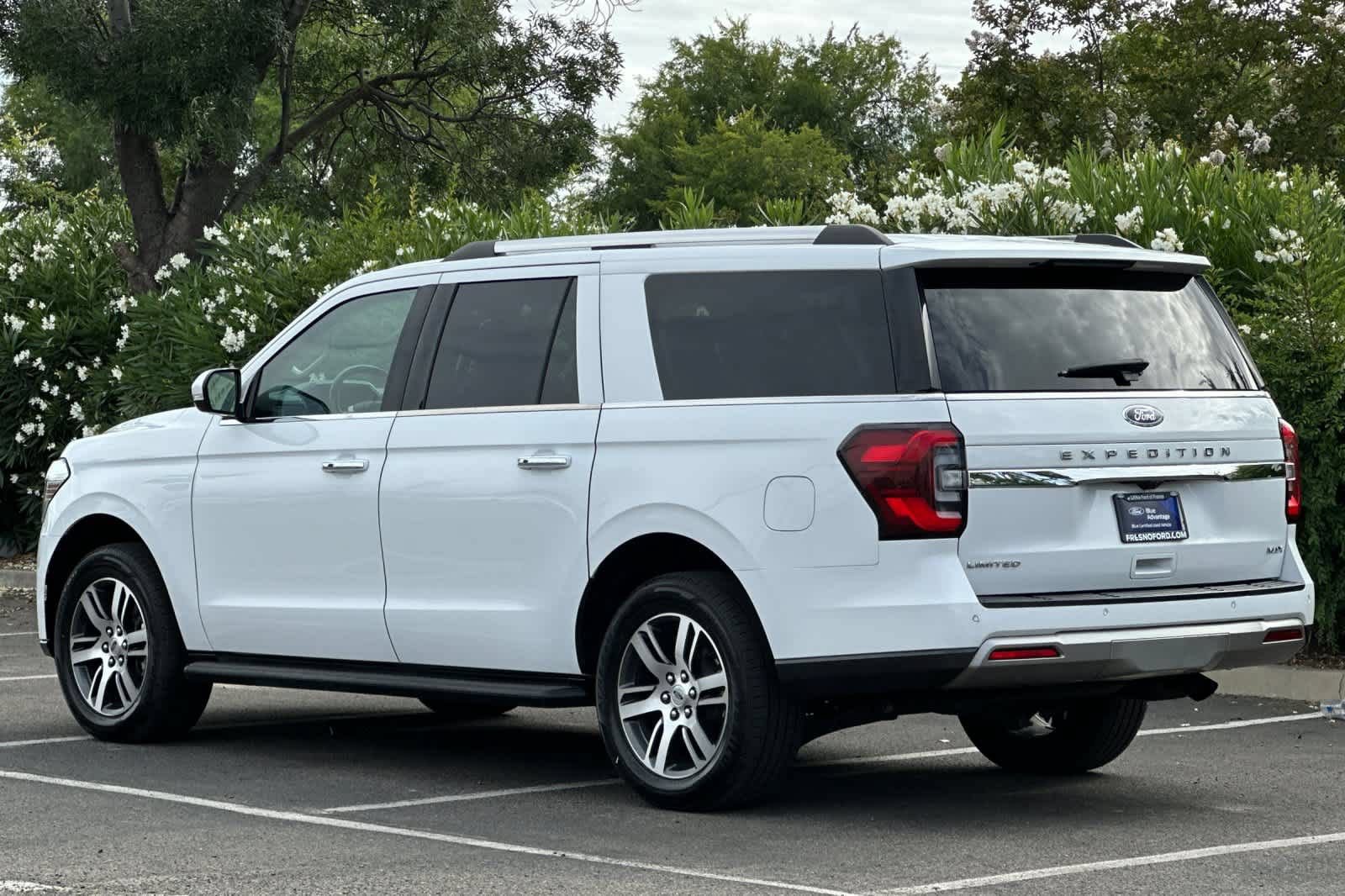 Certified 2023 Ford Expedition Max Limited AWD/4WD image 7