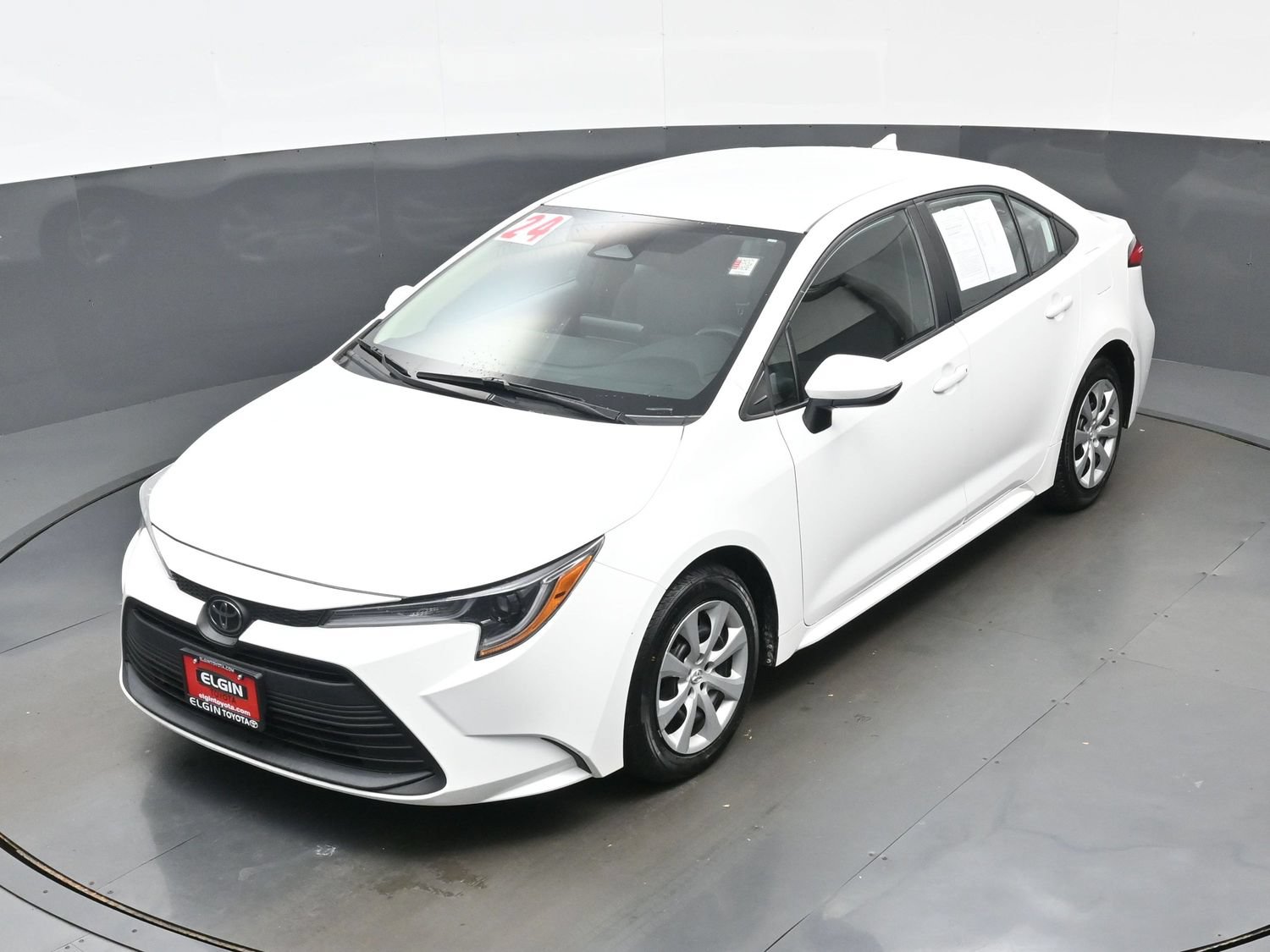 Used 2024 Toyota Corolla LE FWD image 34