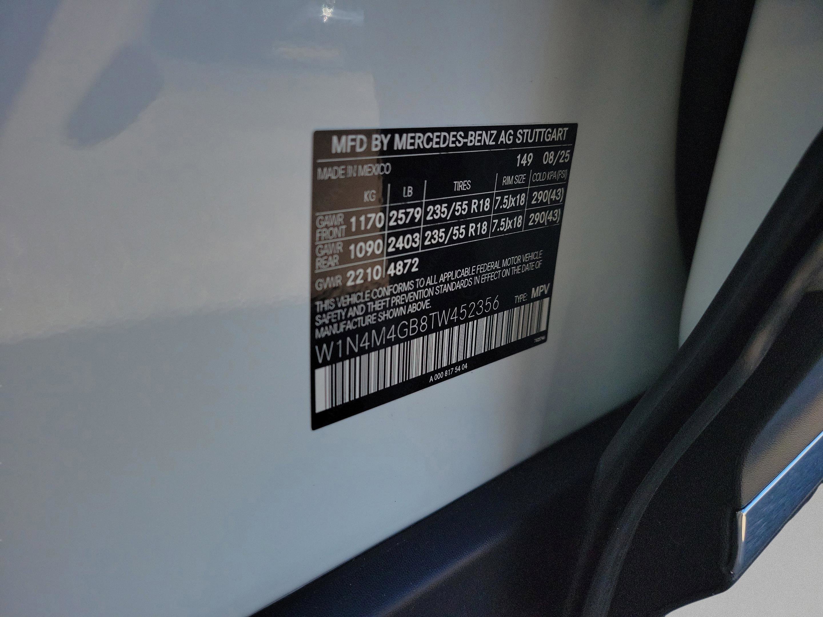 Certified 2026 Mercedes-Benz GLB 250 GLB 250 image 32