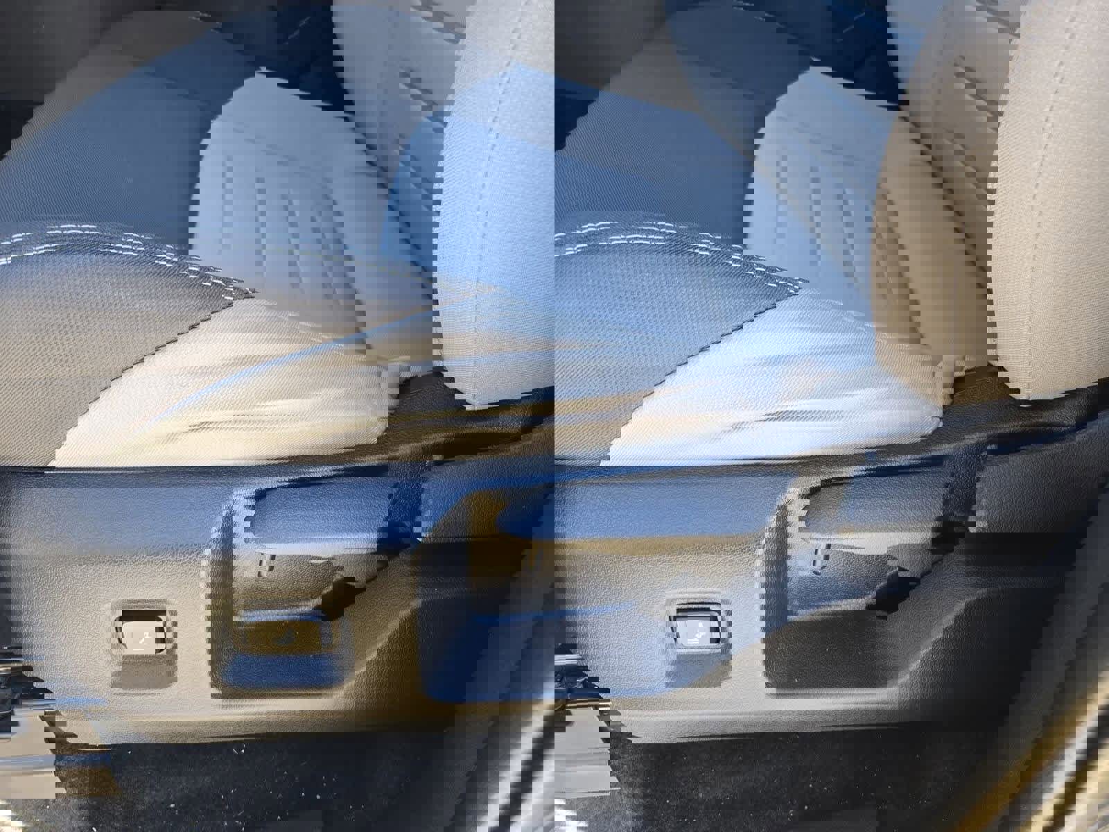 Used 2024 Toyota Tacoma TRD Sport image 16