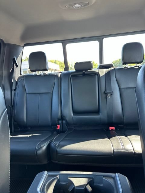 Used 2019 Ford F150 Lariat w/ Equipment Group 502A Luxury AWD/4WD image 23