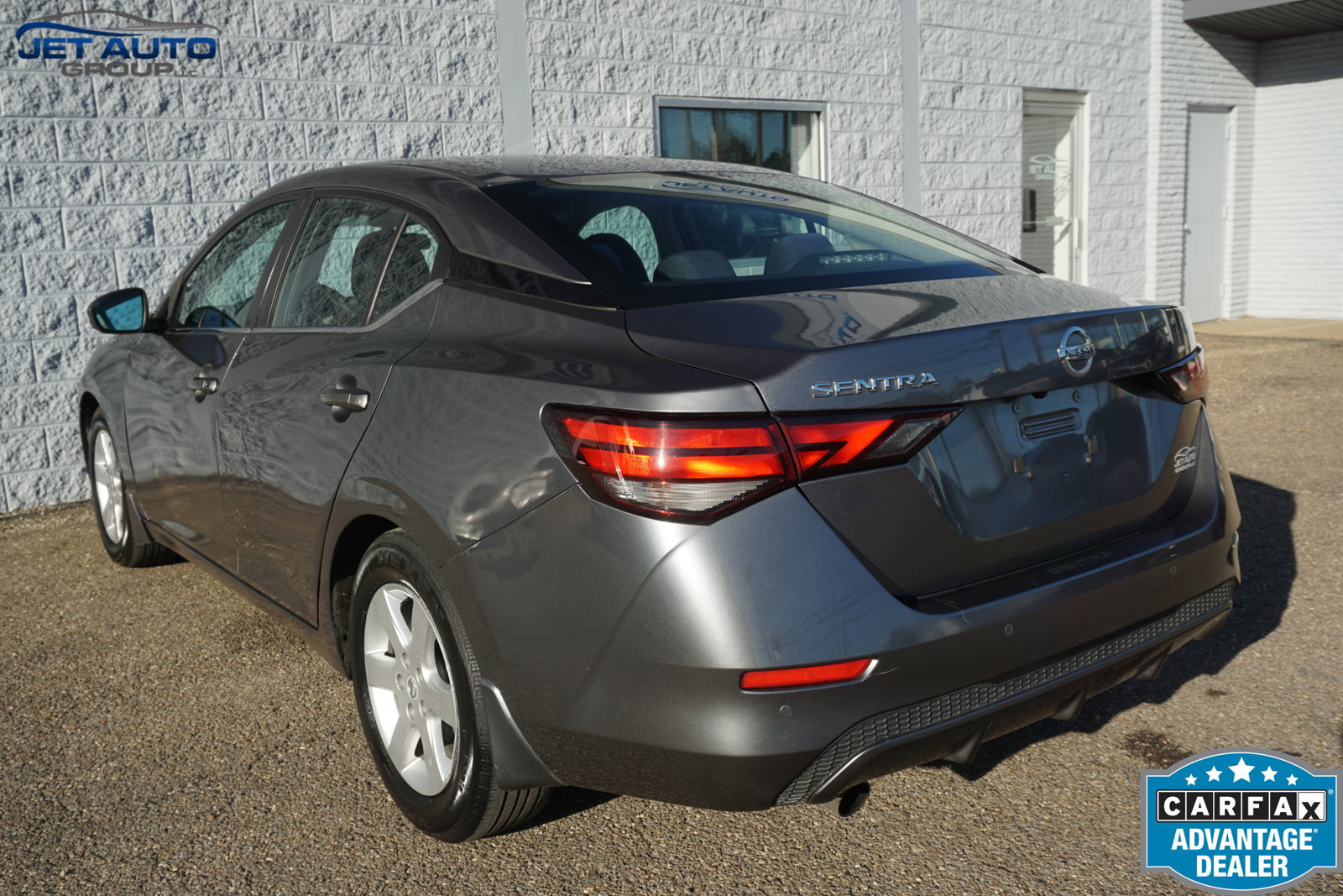 Used 2021 Nissan Sentra SR FWD image 8
