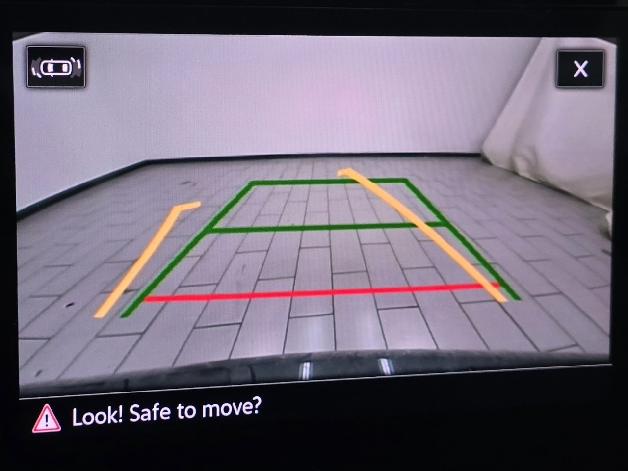 Used 2025 Volkswagen Taos SE image 6