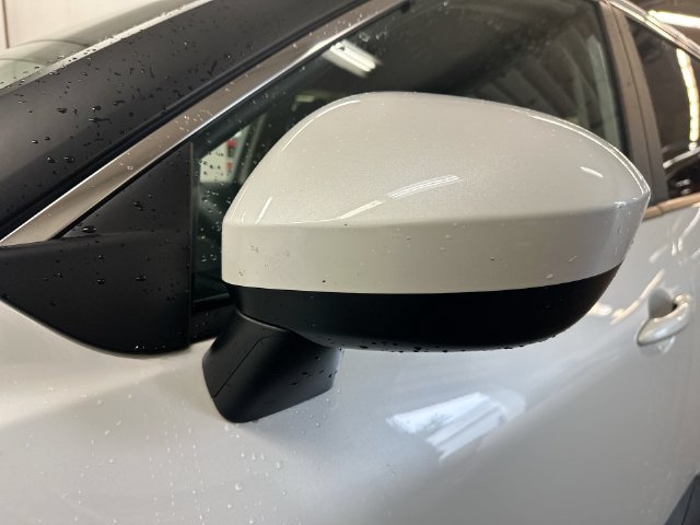 Used 2026 Nissan Rogue SV AWD/4WD image 58