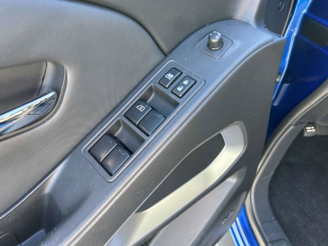 Used 2024 Nissan Frontier SL w/ Technology Package RWD image 16