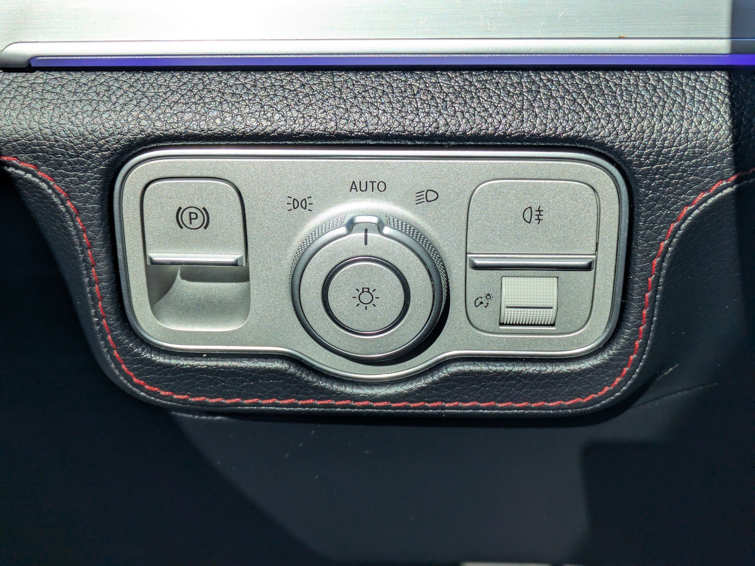 Certified 2025 Mercedes-Benz GLE 53 AMG 4MATIC Coupe image 29