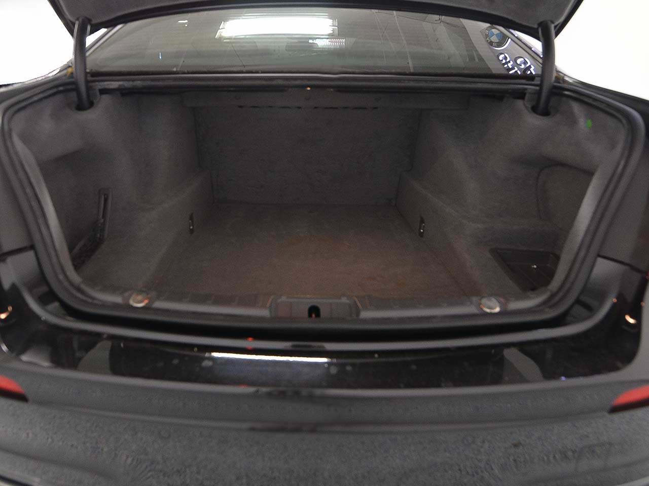 Used 2013 BMW 750i RWD image 13