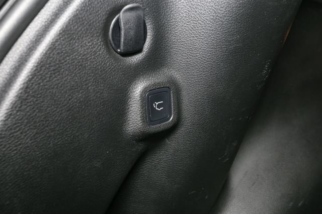 Used 2023 Jeep Compass Latitude w/ Convenience Group AWD/4WD image 13