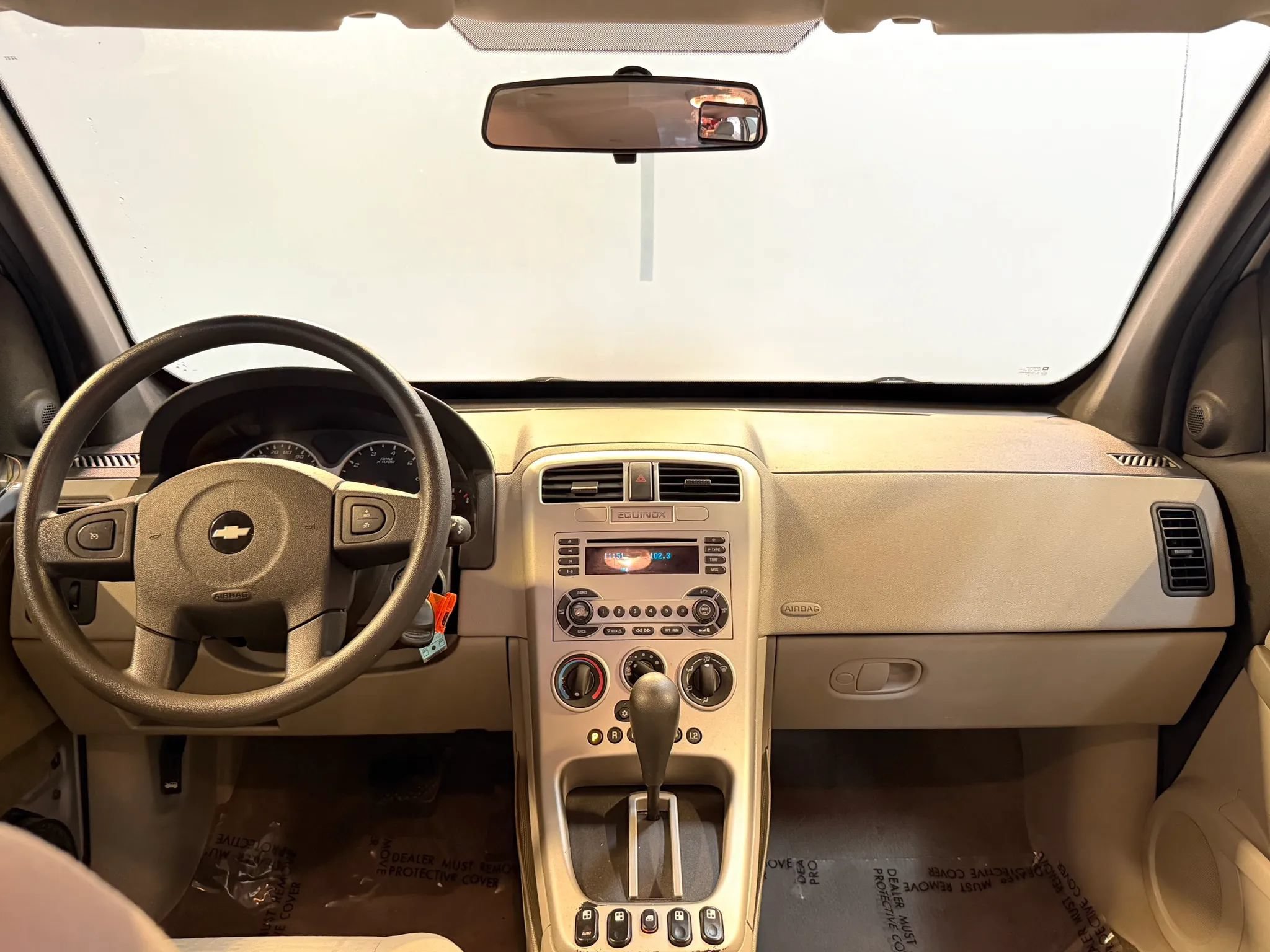 Used 2005 Chevrolet Equinox LS w/ Preferred Equipment Group AWD/4WD image 13
