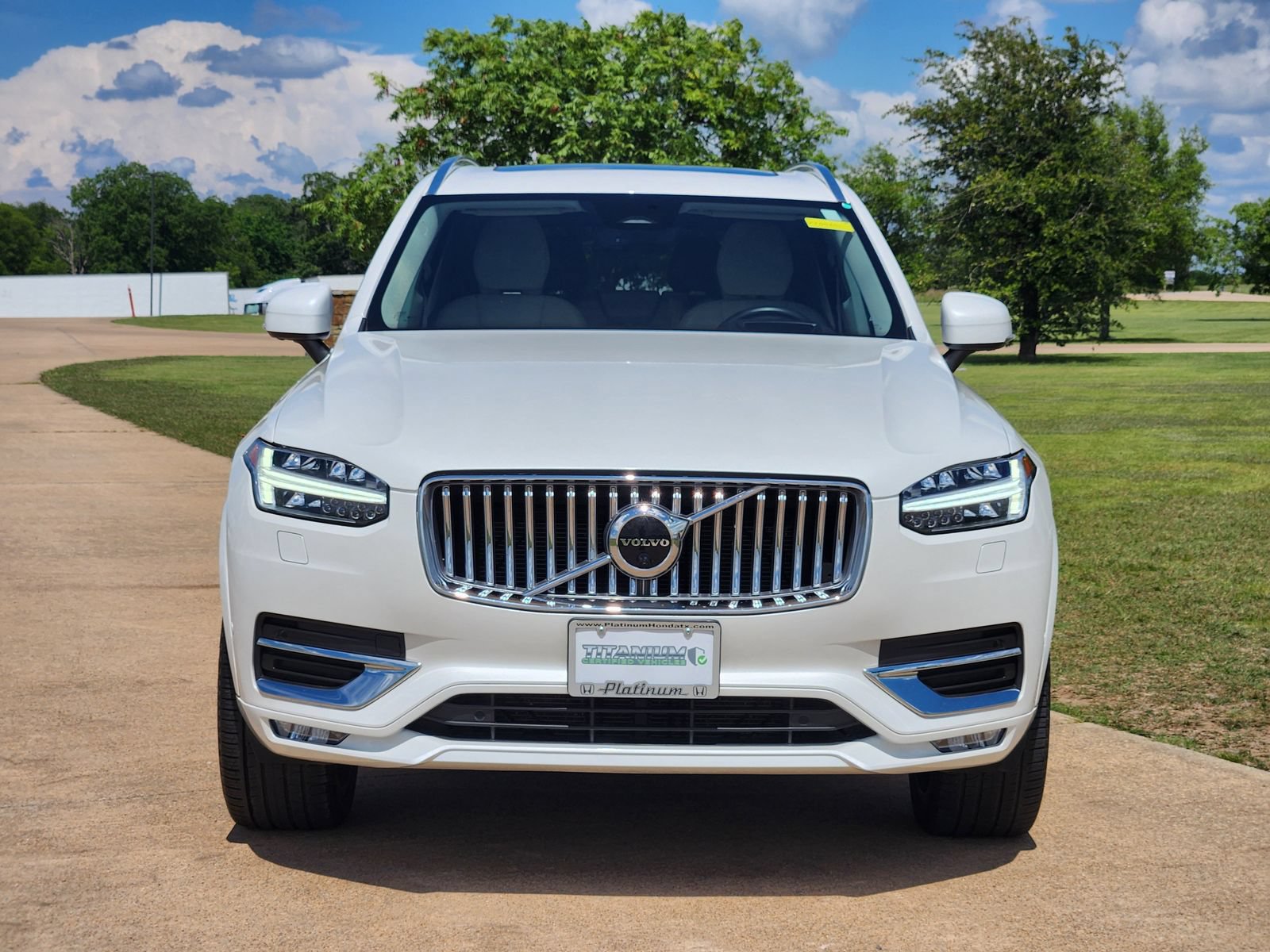 Used 2023 Volvo XC90 B6 Ultimate w/ Protection Package Premier AWD/4WD image 6
