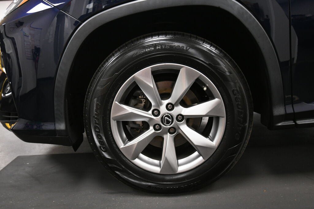 Used 2019 Lexus RX 350 AWD w/ Navigation Package image 34