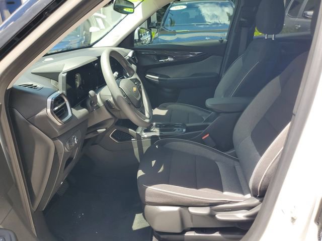 Certified 2024 Chevrolet TrailBlazer LT w/ Driver Confidence Package FWD image 17
