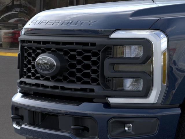 New 2025 Ford F350 Lariat w/ Lariat Ultimate Package image 17