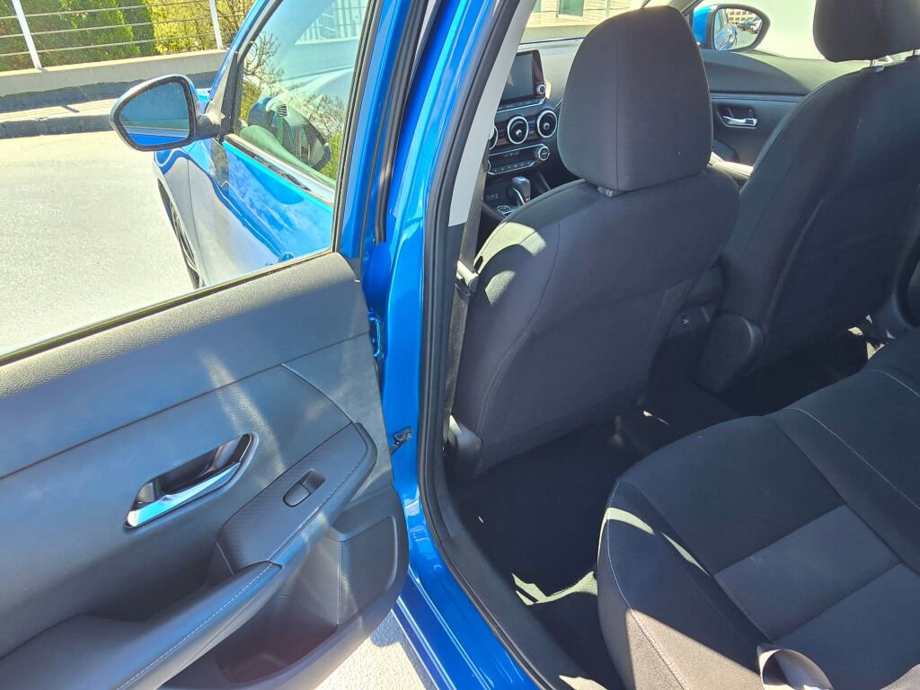 Used 2022 Nissan Sentra SV w/ All-Weather Package FWD image 15