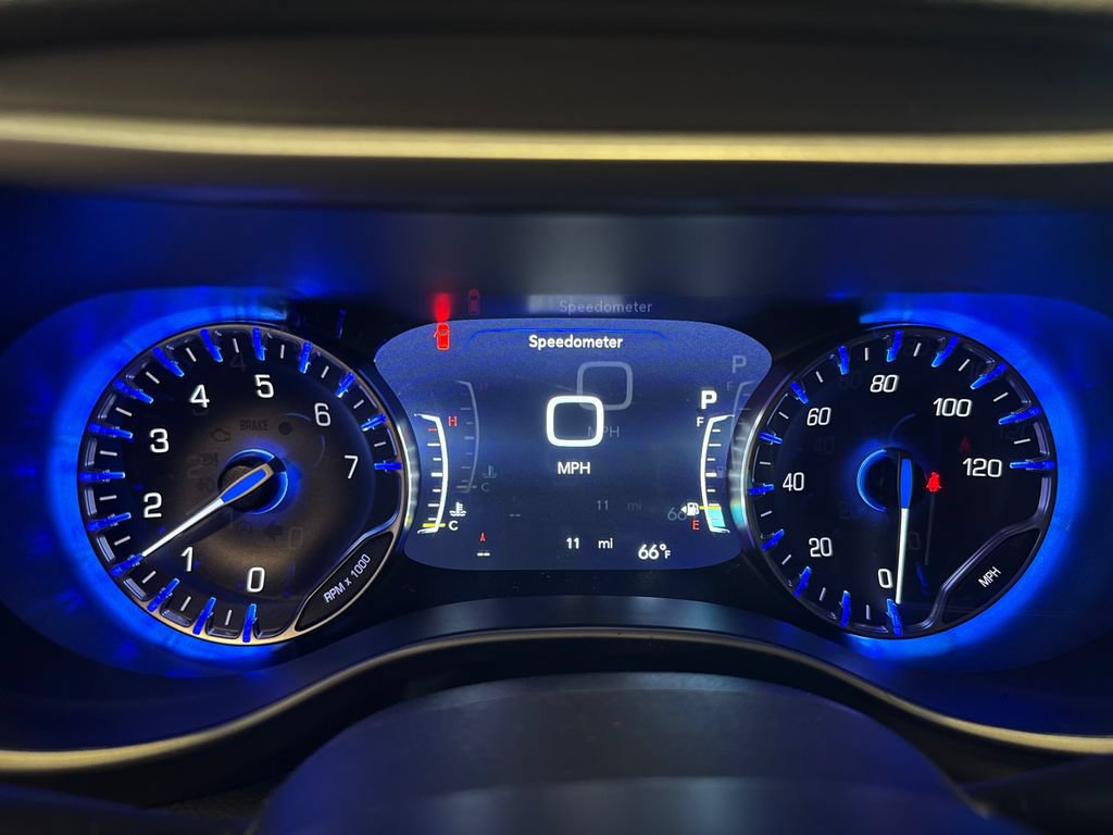 New 2027 Chrysler Pacifica Select FWD image 17