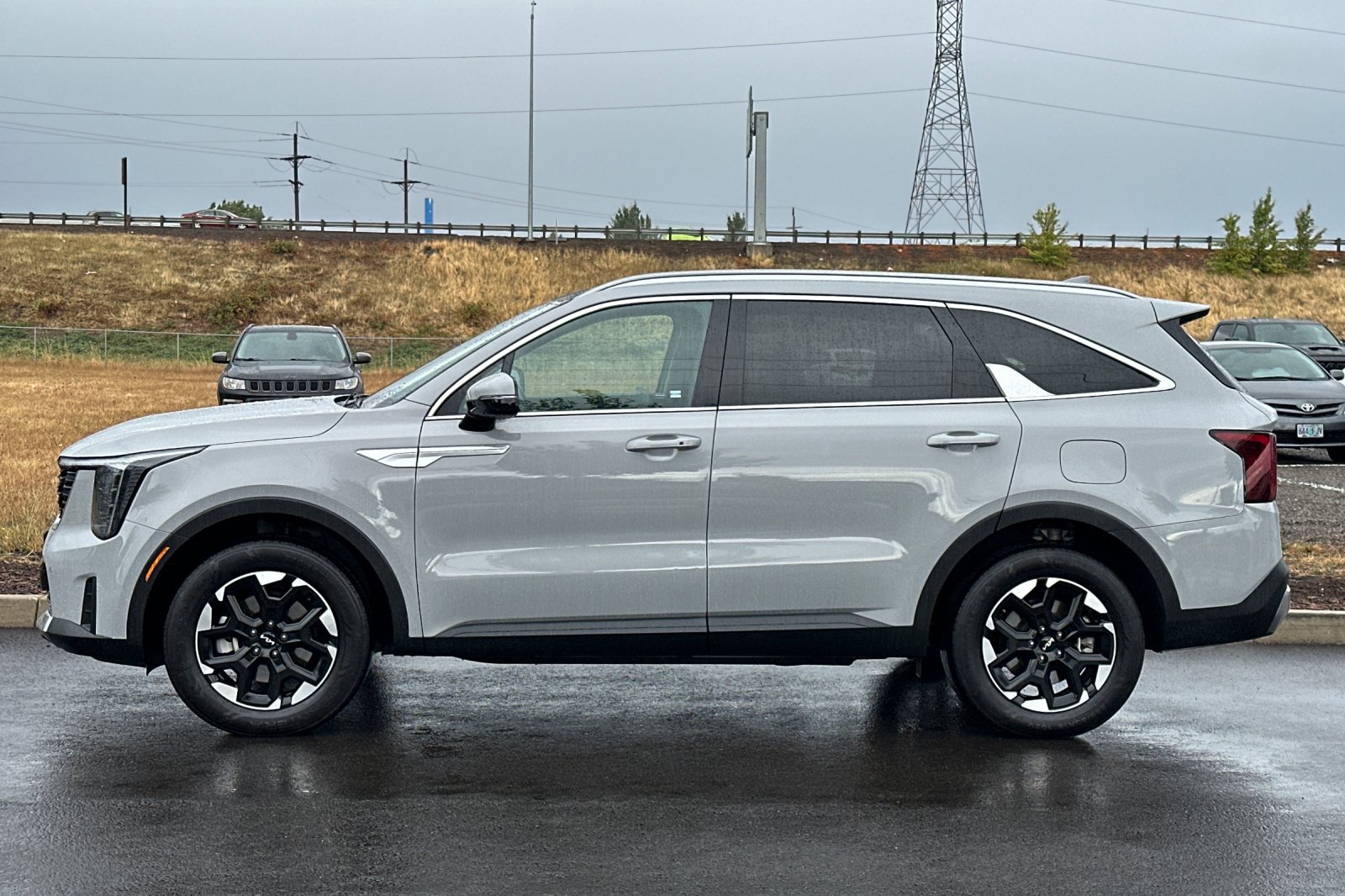Used 2024 Kia Sorento S w/ Panoramic Sunroof Package AWD/4WD image 6