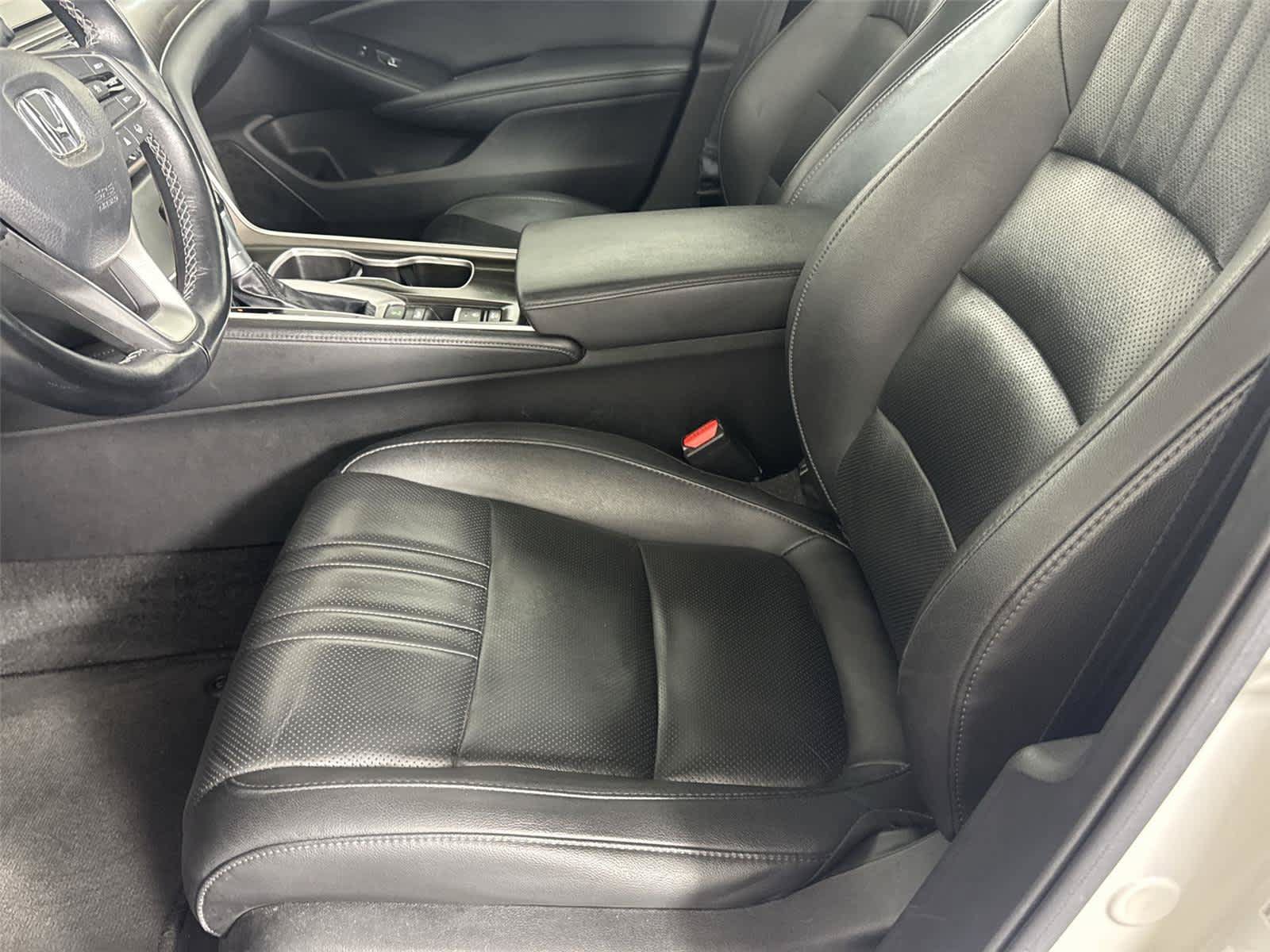 Used 2021 Honda Accord EX-L image 10