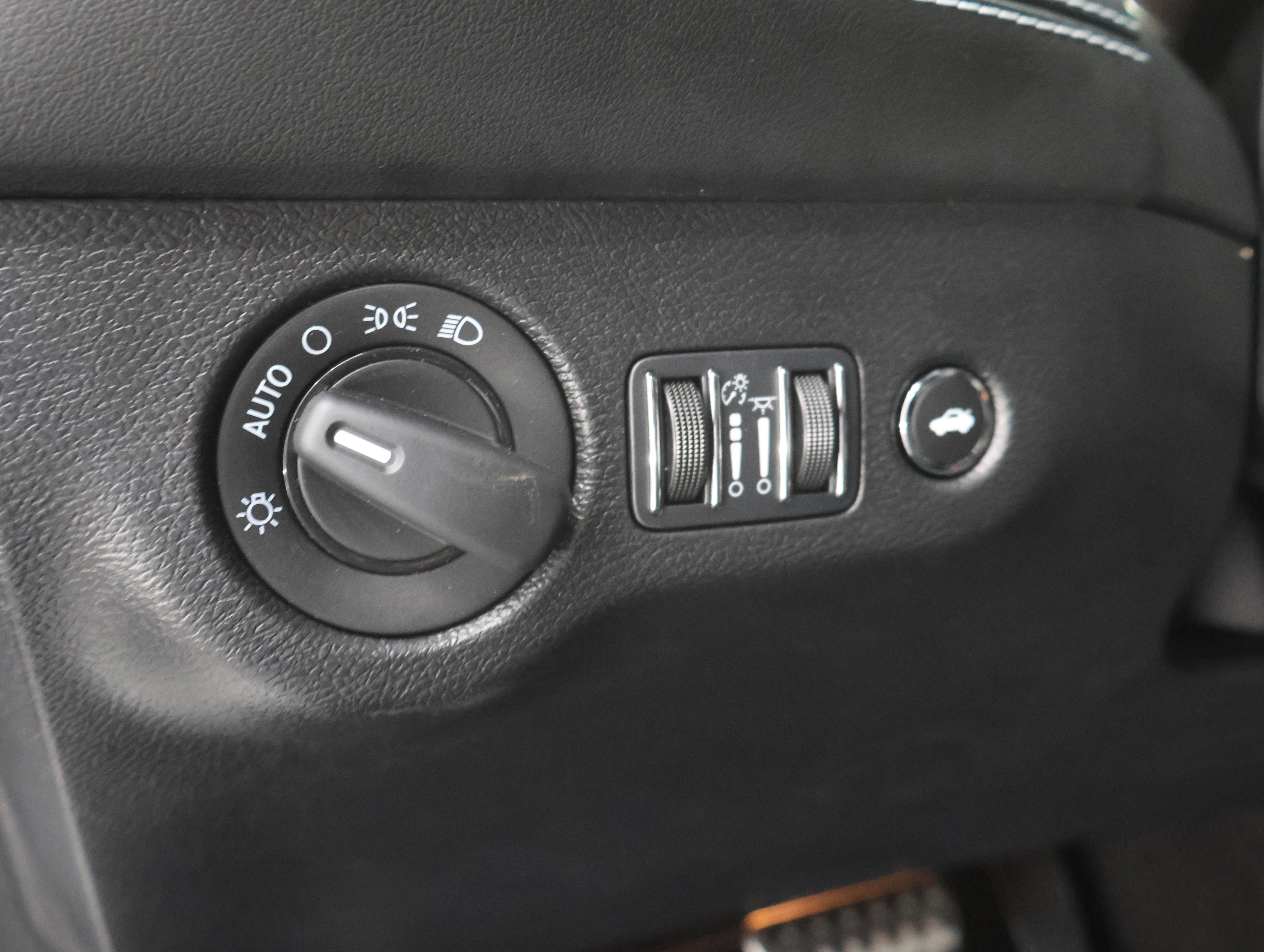 Used 2023 Dodge Challenger SRT Hellcat image 40