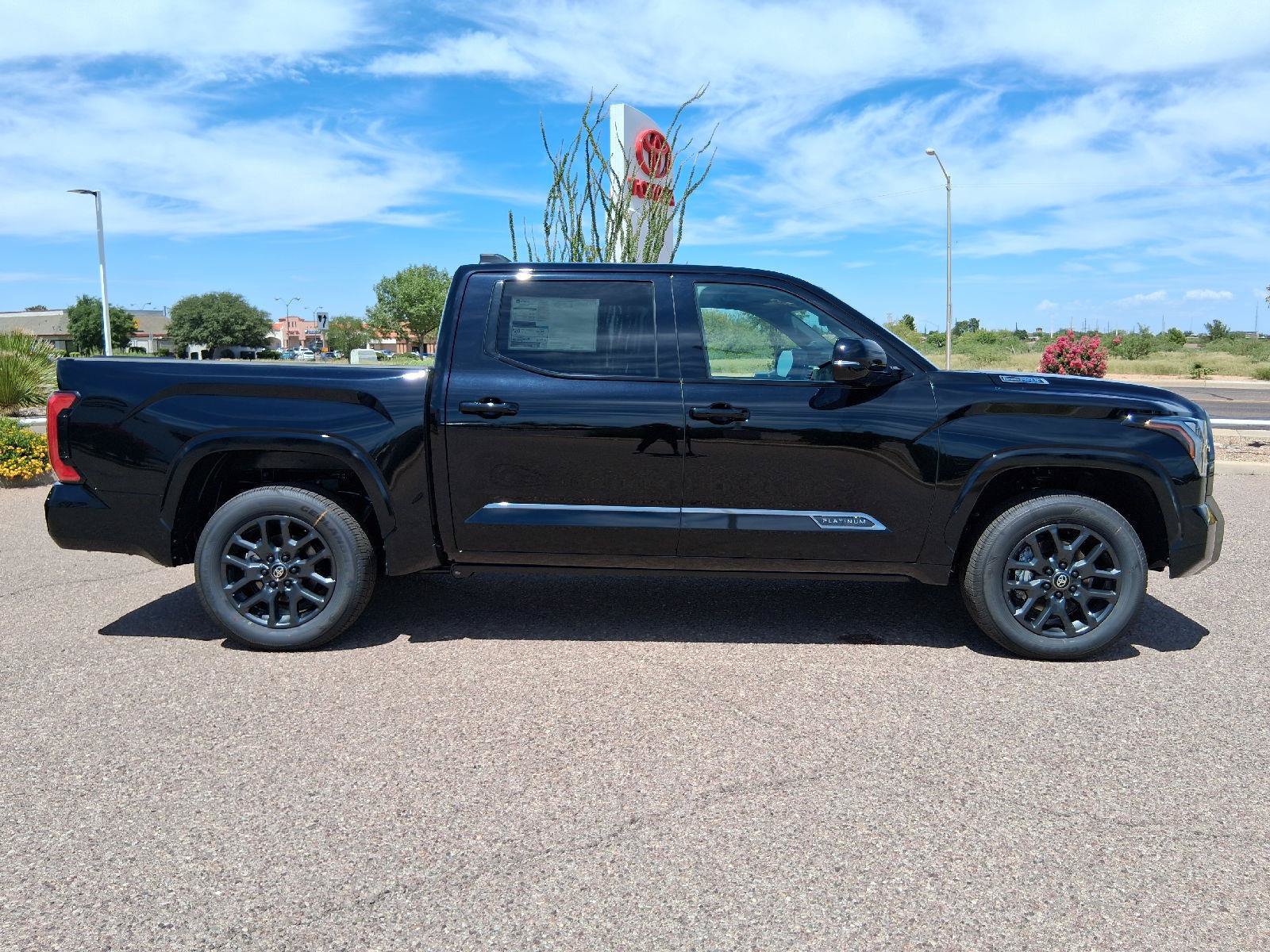 New 2026 Toyota Tundra Platinum w/ Tow Tech Package AWD/4WD image 6