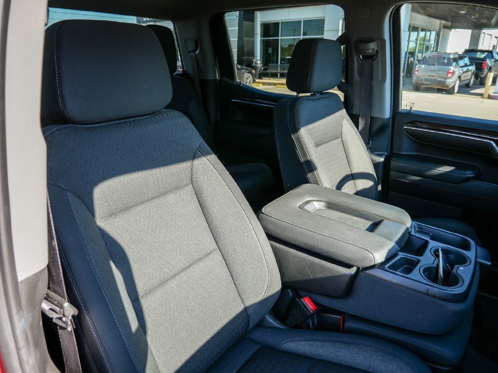Used 2024 GMC Sierra 1500 Elevation AWD/4WD image 15