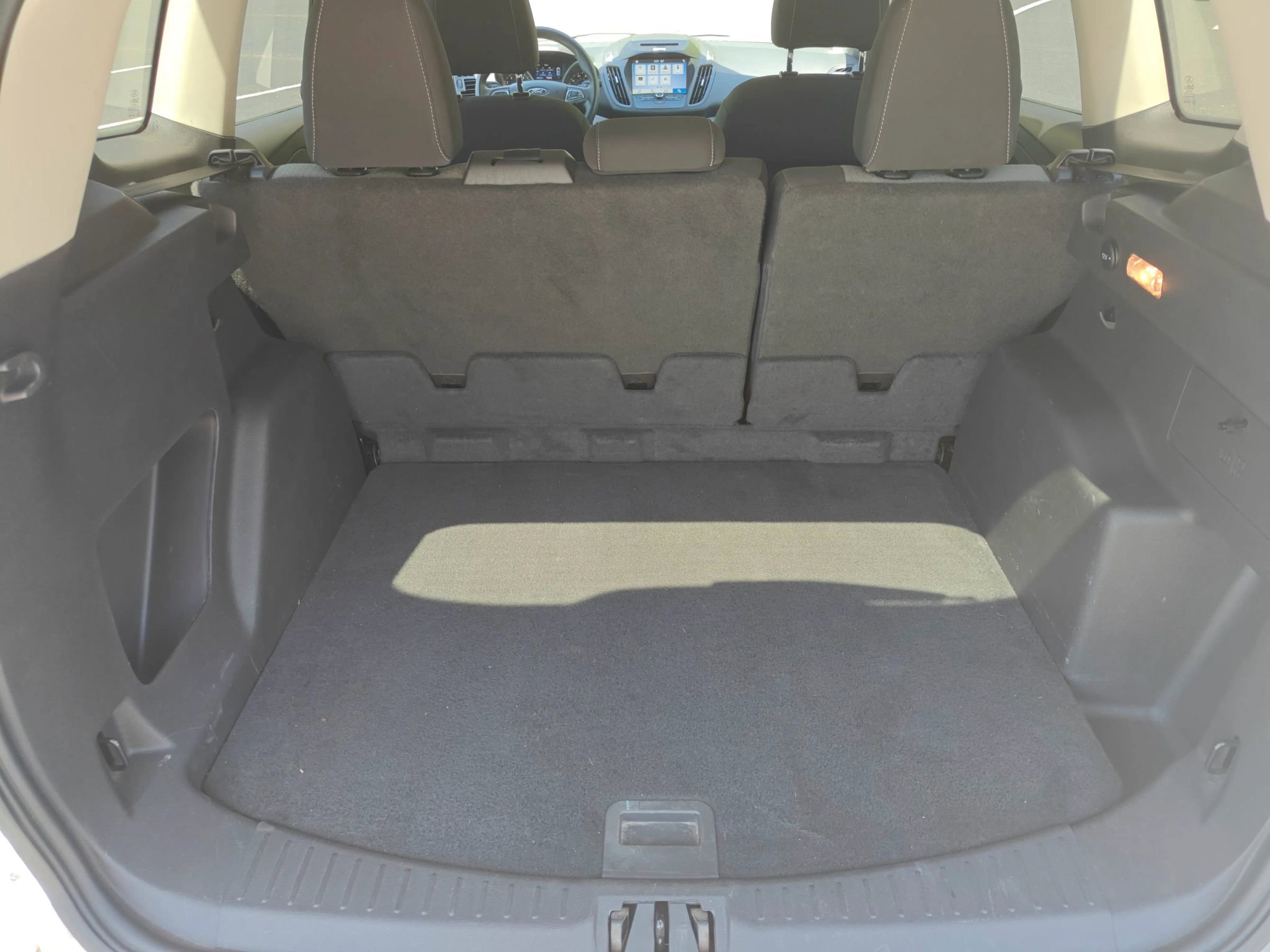 Used 2017 Ford Escape SE w/ Equipment Group 201A image 16