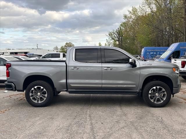 Certified 2025 Chevrolet Silverado 1500 High Country w/ Technology Package image 12