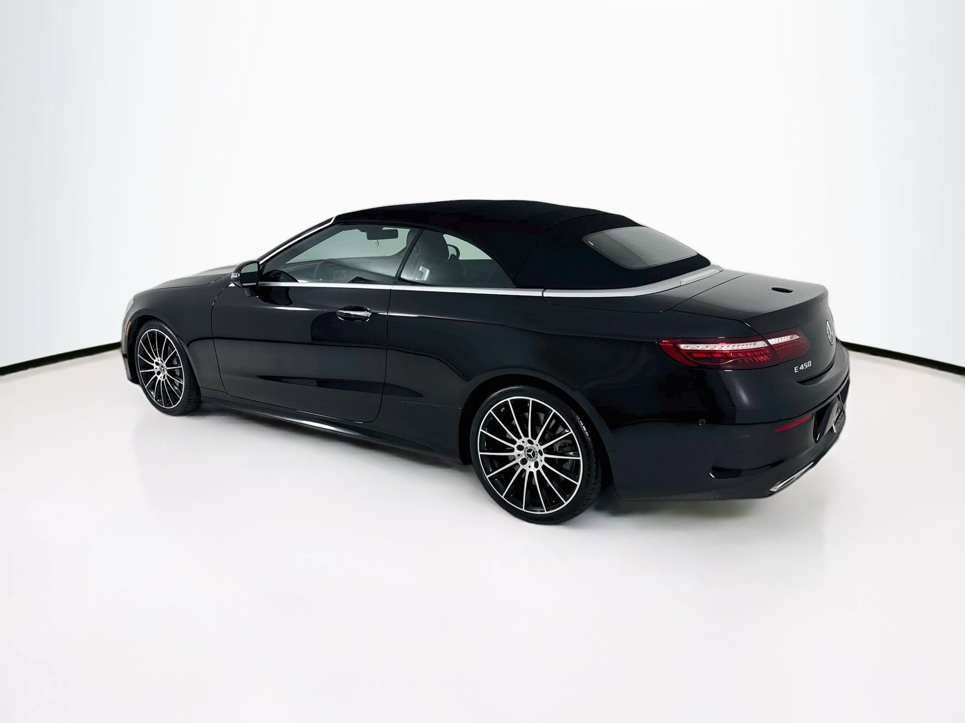 Used 2023 Mercedes-Benz E 450 Cabriolet image 6