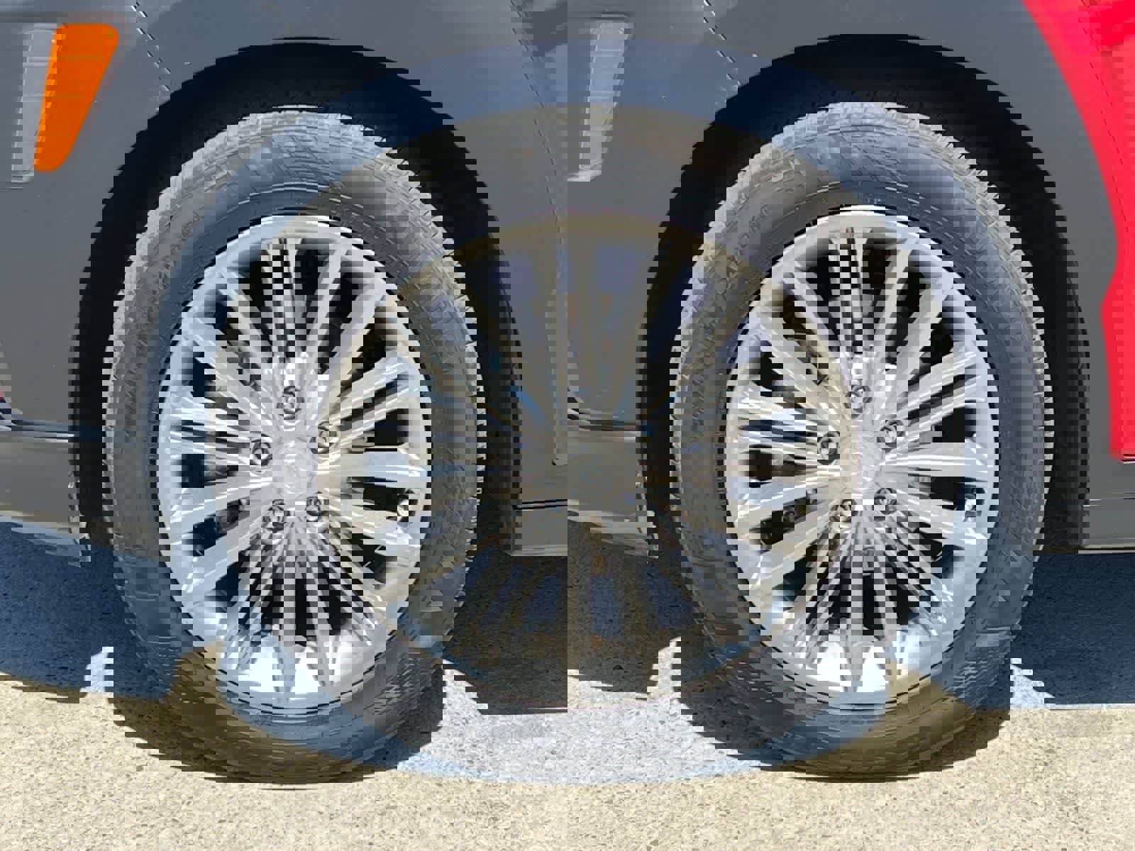 Used 2018 Hyundai Kona SEL image 26