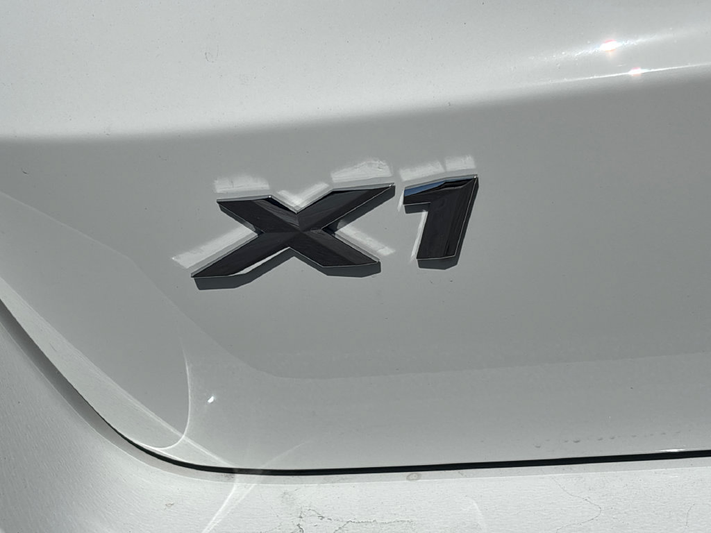 New 2026 BMW X1 xDrive28i w/ Technology Package AWD/4WD image 8