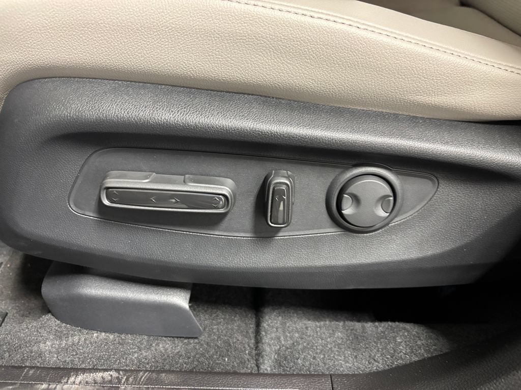 New 2026 Honda CR-V EX-L image 23