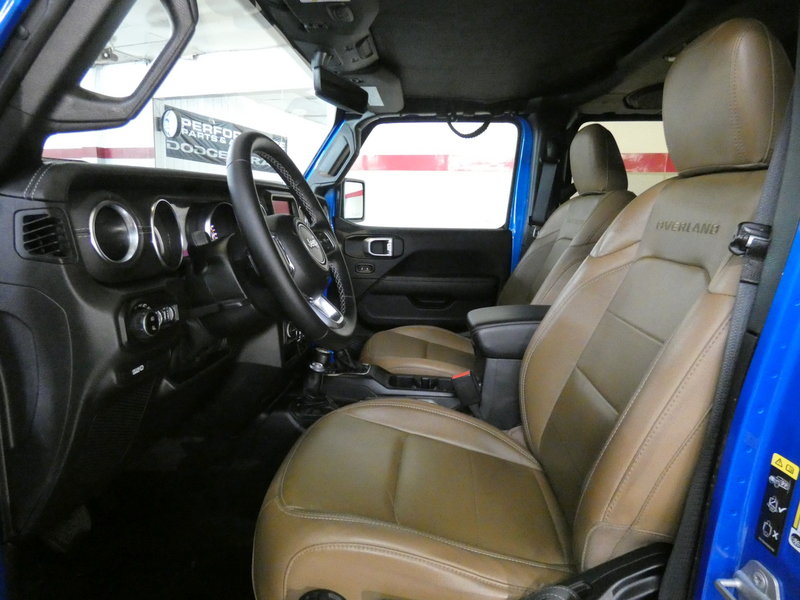 Used 2021 Jeep Gladiator Overland w/ Popular Equipment Package AWD/4WD image 11