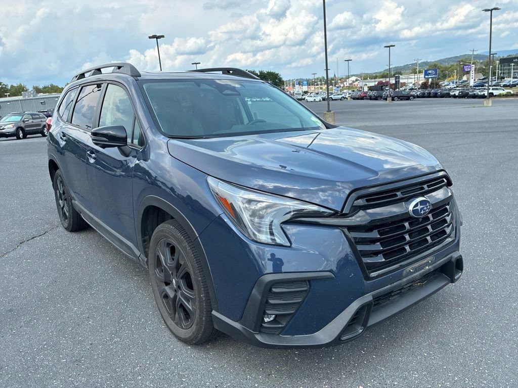 Certified 2023 Subaru Ascent Onyx Edition Limited AWD/4WD image 4