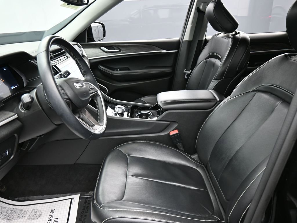 Certified 2022 Jeep Grand Cherokee L Limited image 10