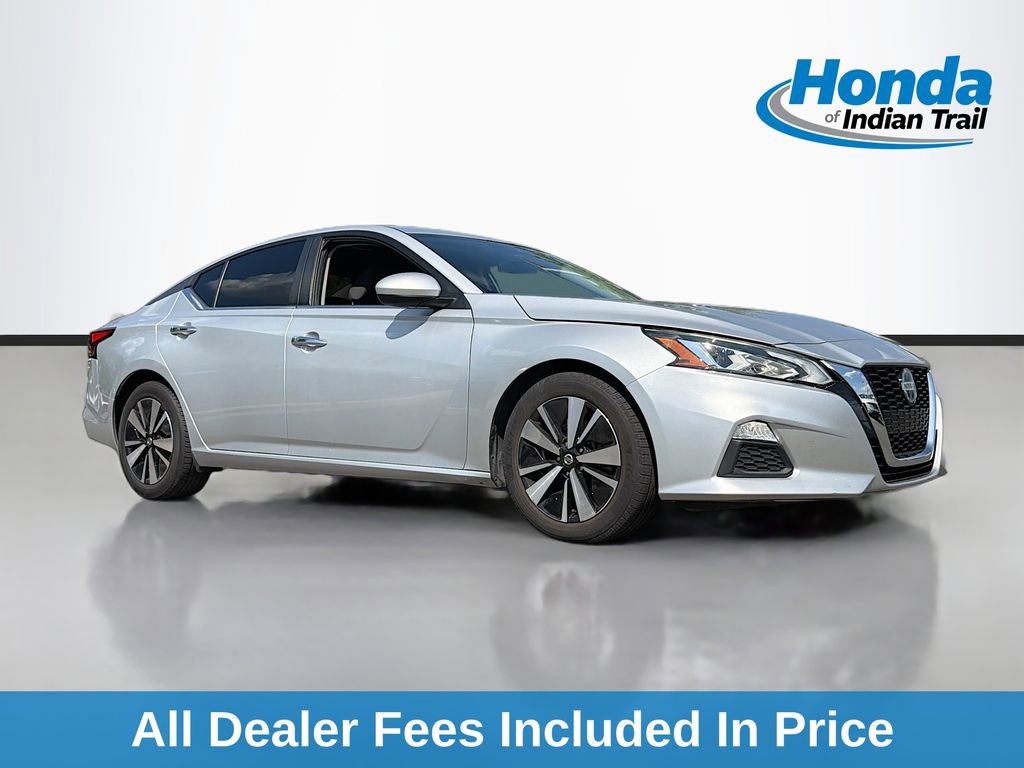 Used 2022 Nissan Altima 2.5 SV FWD image 1