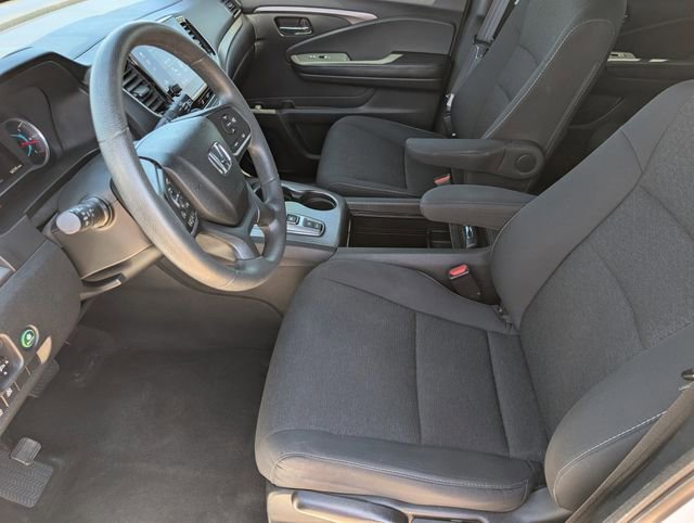 Used 2021 Honda Passport Sport image 16