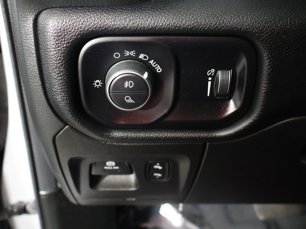Used 2022 RAM 1500 Big Horn AWD/4WD image 31