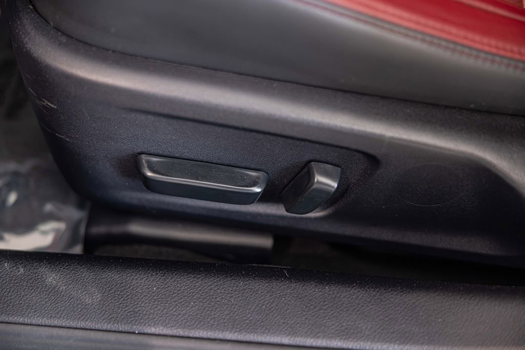 Used 2025 Lexus IS 350 F Sport w/ Accessory Package 2 image 21