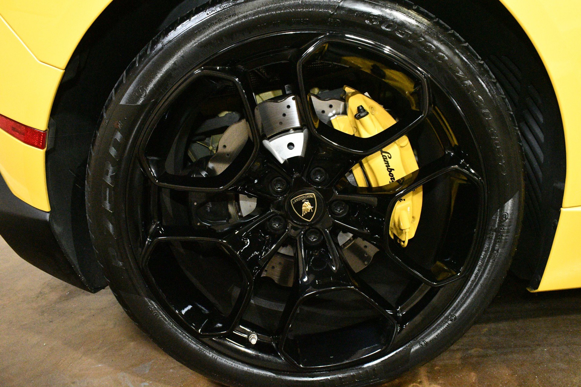 Used 2018 Lamborghini Huracan LP 580-2 image 66