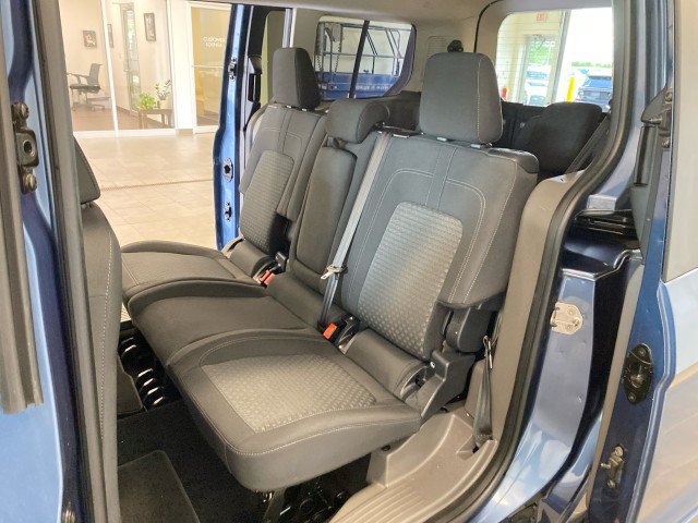 Used 2022 Ford Transit Connect XLT FWD image 10