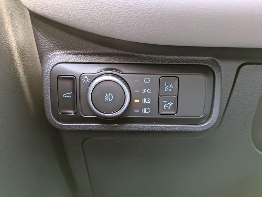 New 2026 Ford Explorer Active image 30