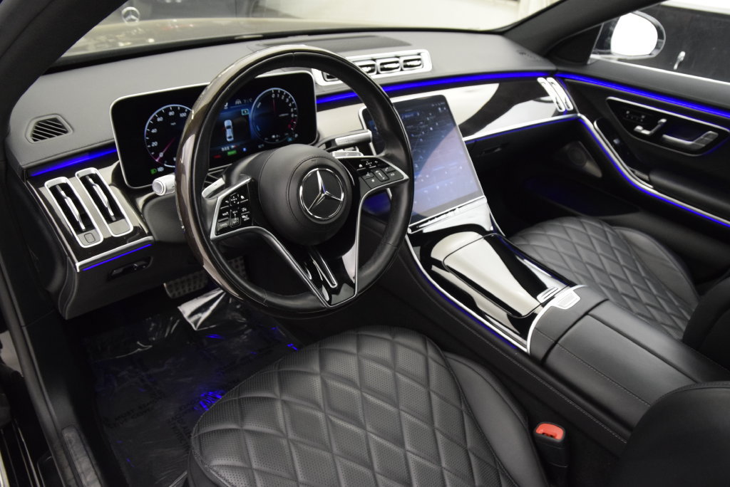 Used 2024 Mercedes-Benz S 580e 4MATIC Sedan image 20