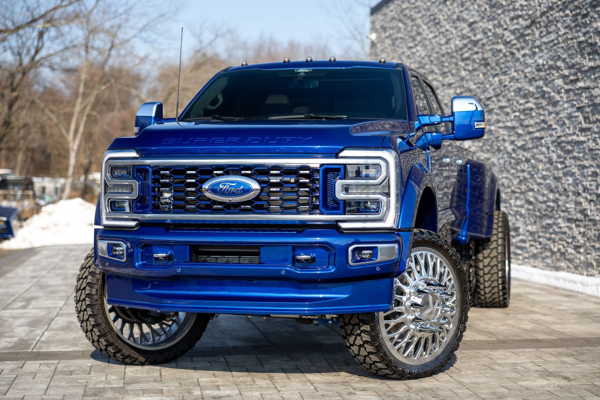 Used 2026 Ford F450 Platinum w/ Platinum Plus Package image 4