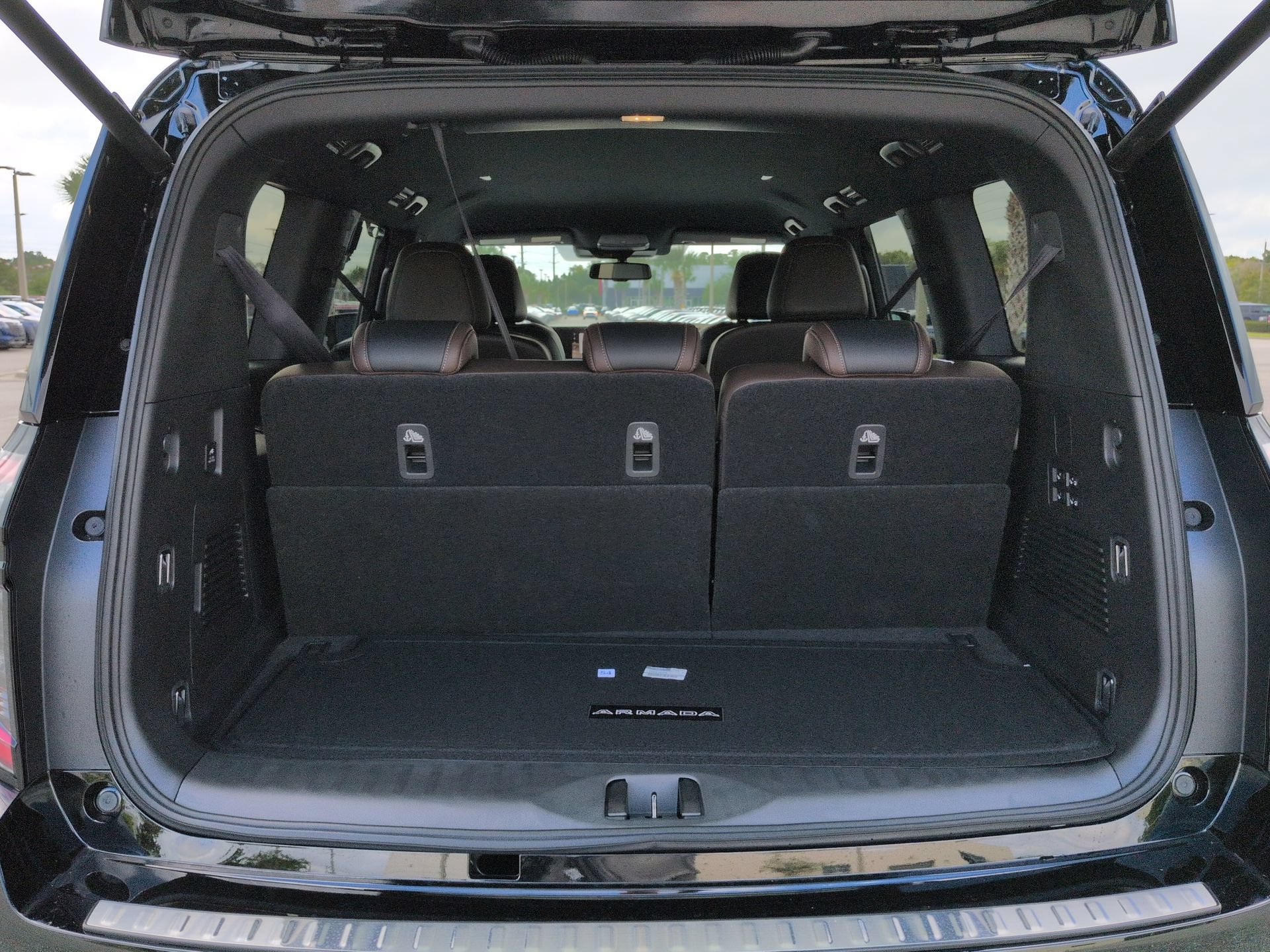 New 2026 Nissan Armada SL AWD/4WD image 14