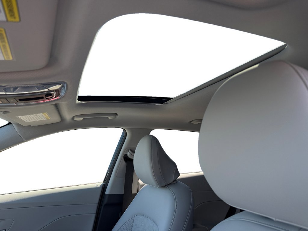 New 2026 Hyundai Kona Limited AWD/4WD image 18