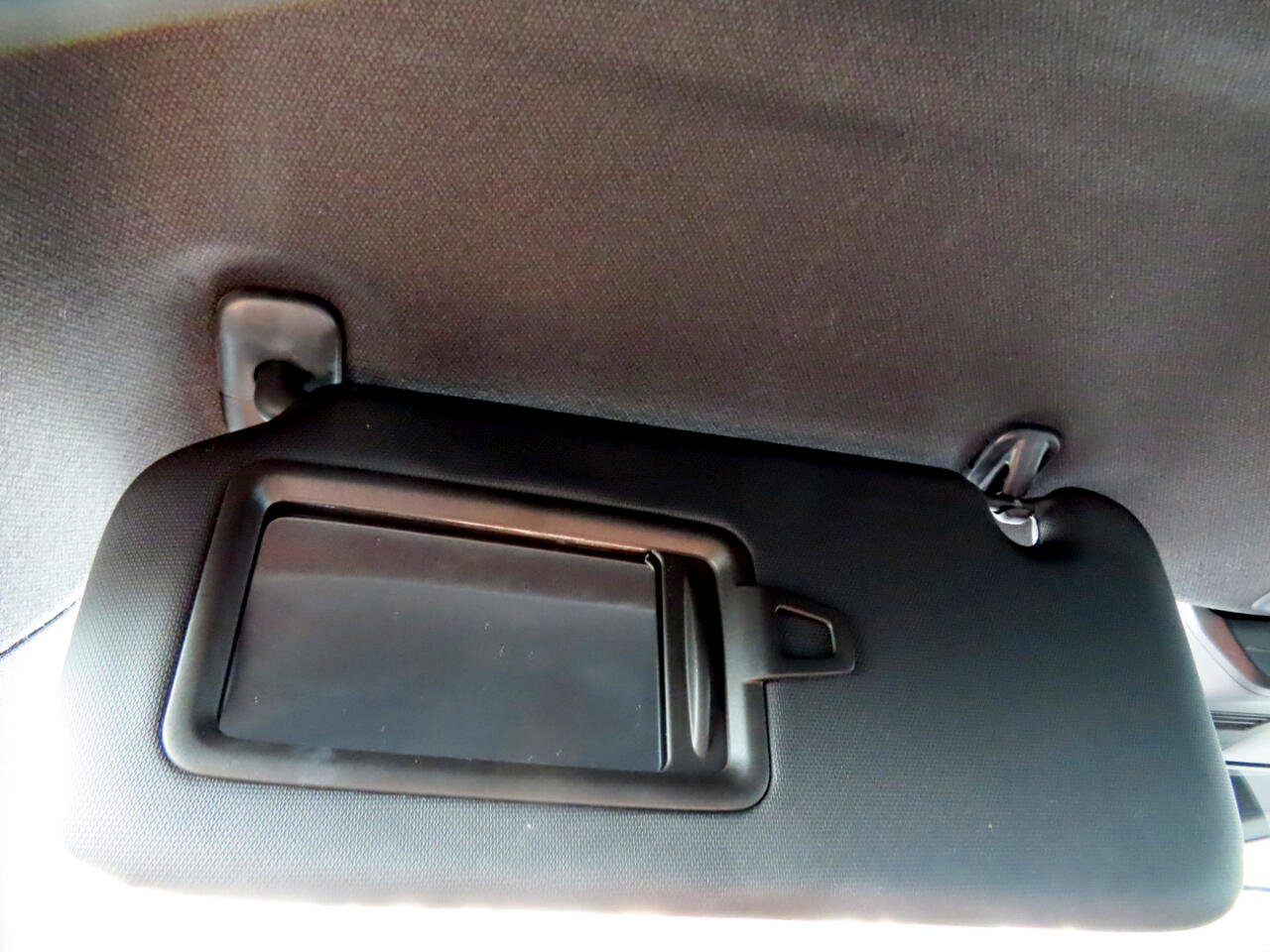 Used 2023 MAZDA MAZDA3 s image 32