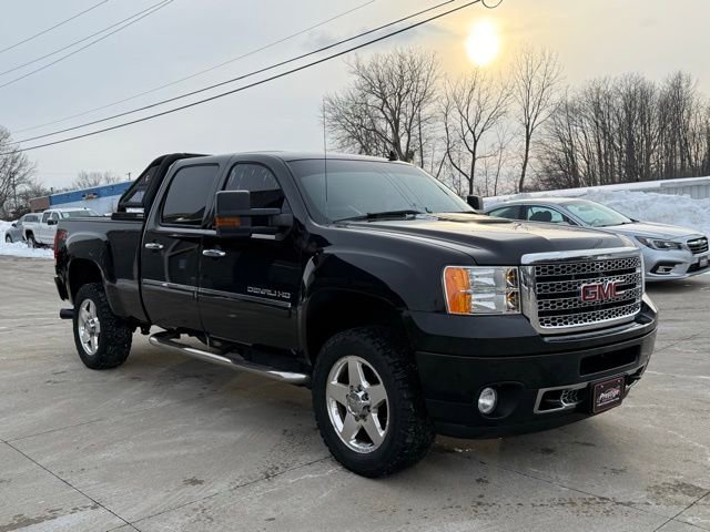 Used 2013 GMC Sierra 2500 Denali w/ Suspension Package, Off-Road image 19