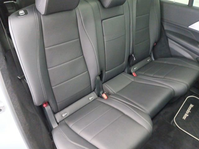 Used 2024 Mercedes-Benz GLE 350 4MATIC w/ AMG Line Exterior image 65